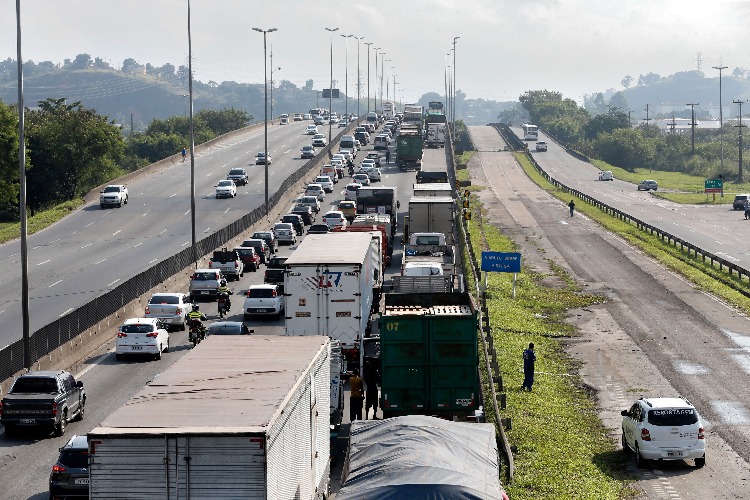 Leia mais sobre o artigo MPF pede explicações à PRF em 24 horas sobre medidas para encerrar paralisações de rodovias